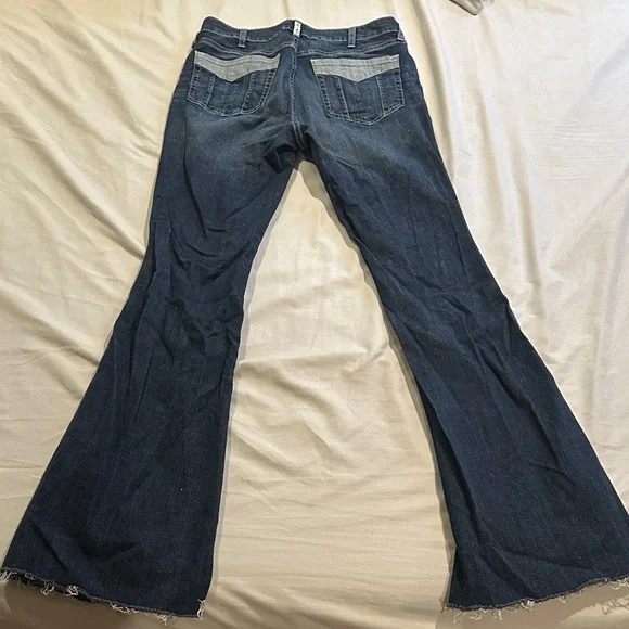 Ariat Women’s 30L High Rise Flare - Picture 3 of 3